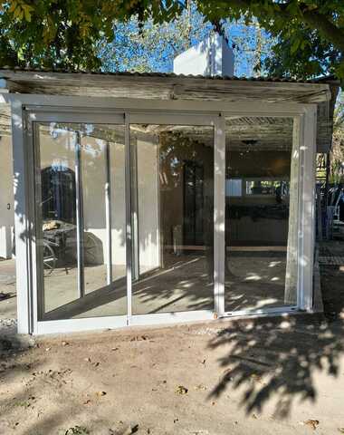 cerramiento Módena de aluminio blanco